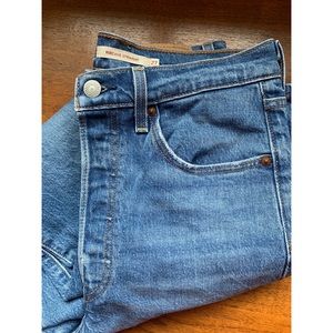 Levi’s Ribcage Jeans